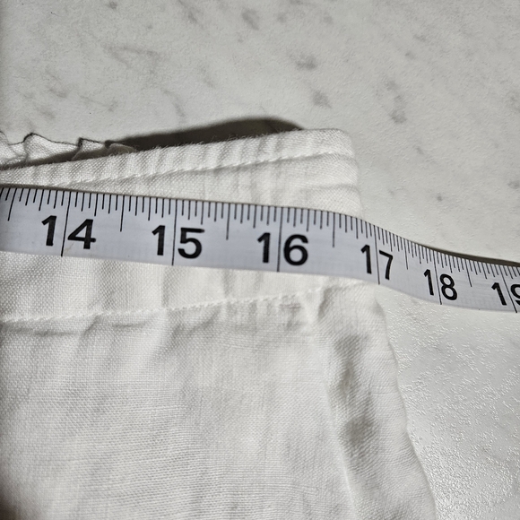 Chico's 100% Linen Pull On Crop Pant - Picture 4 of 6